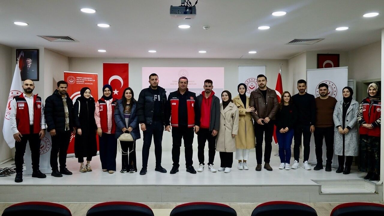 Erzincan'da evlenecek gençlere yönelik destek projesi sürüyor