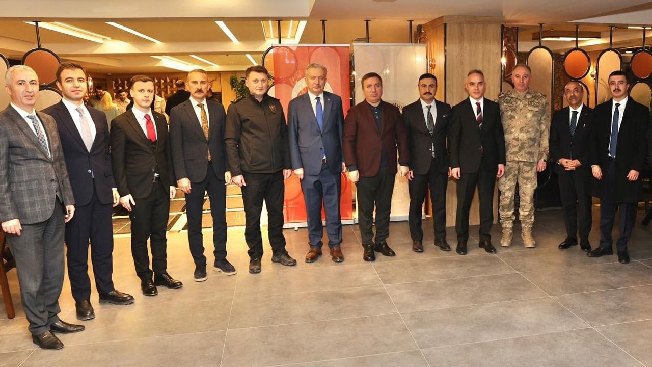 Erzincan'da İdare Mahkemesi Başkanı İlker Dolgun İçin Veda Töreni