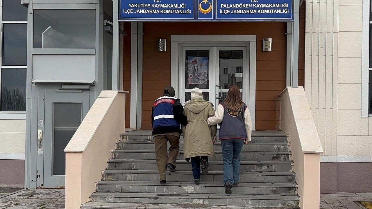 Erzurum'da 2 FETÖ/PDY Şüphelisi Yakalandı