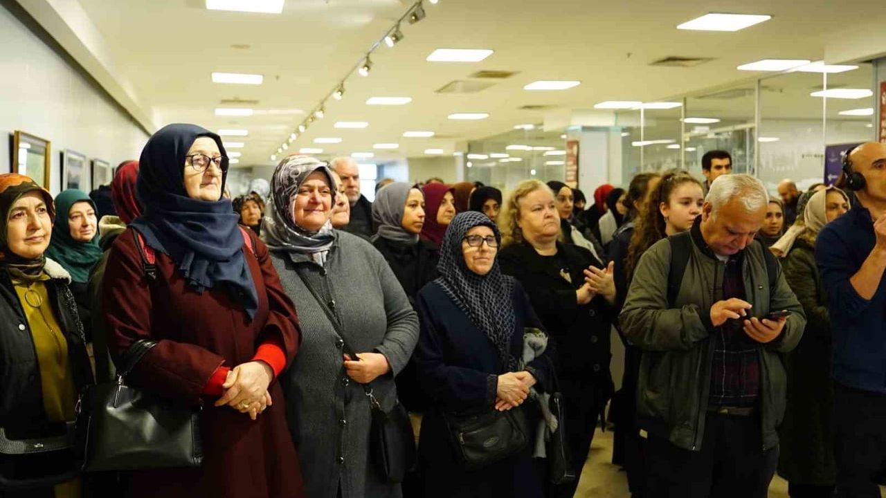 Esenler'de 'The Message: Kainat Ayetlerinin Sanatla Tefsiri' sergisi