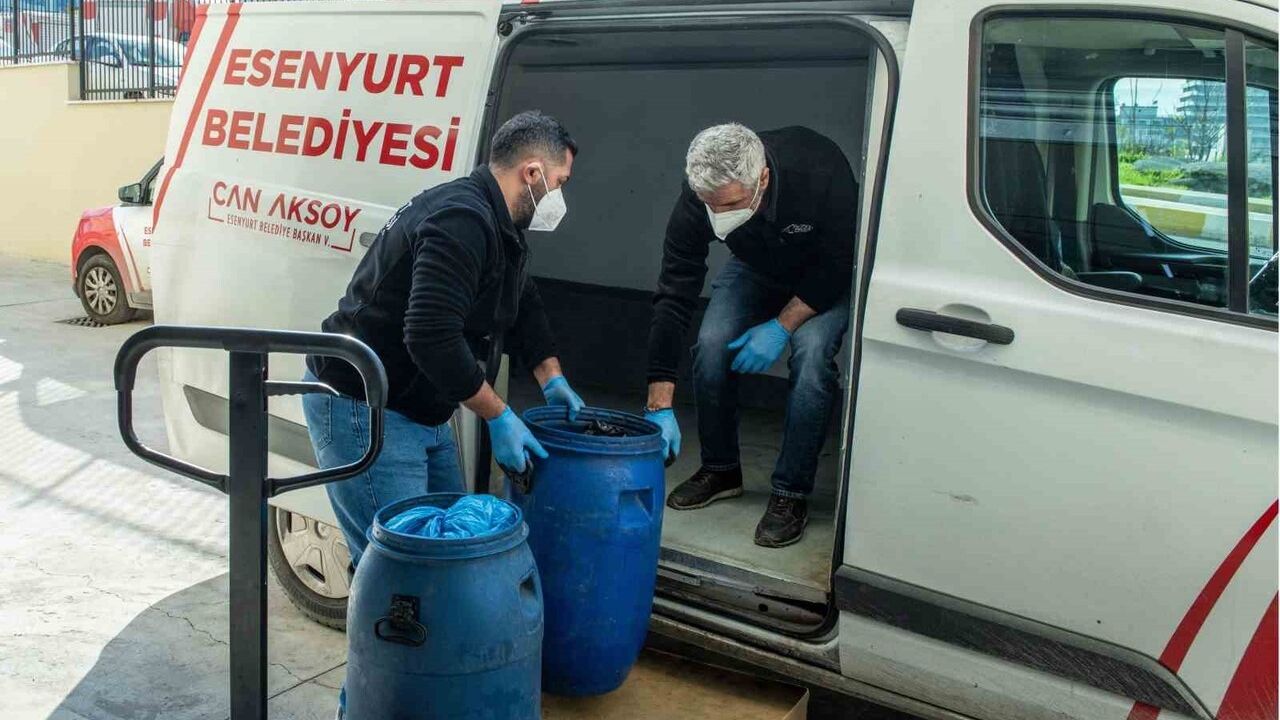 Esenyurt Belediyesi’nden gıda israfını önleyen mama üretimi uygulaması