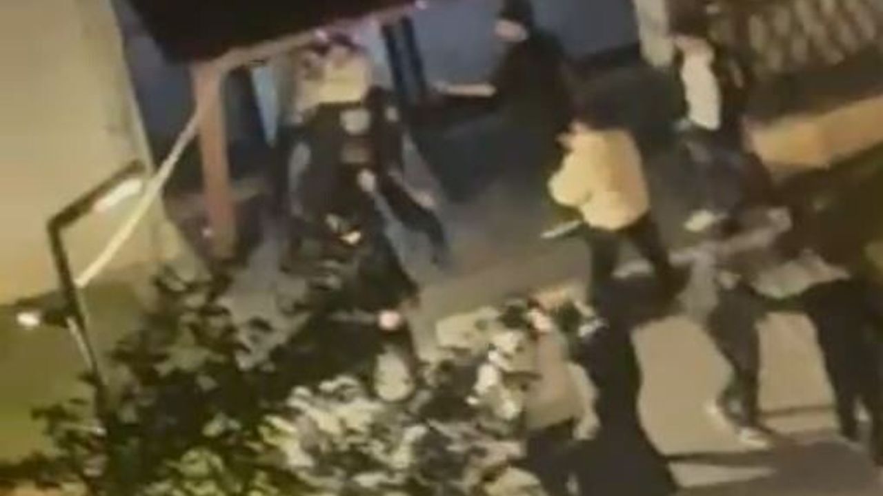 Esenyurt'ta Site Kavgası Sokaklara Taştı