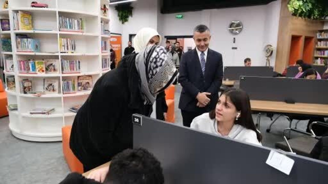 Esenyurt’te 'Kültürden İrfana Cemil Meriç' söyleşisi