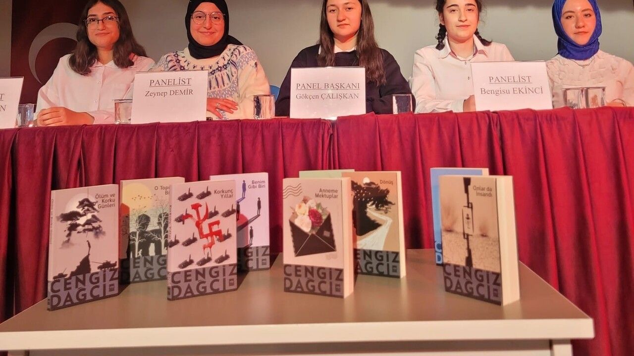 Eskişehir'de 'Cengiz Dağcı' Eserleri Paneli