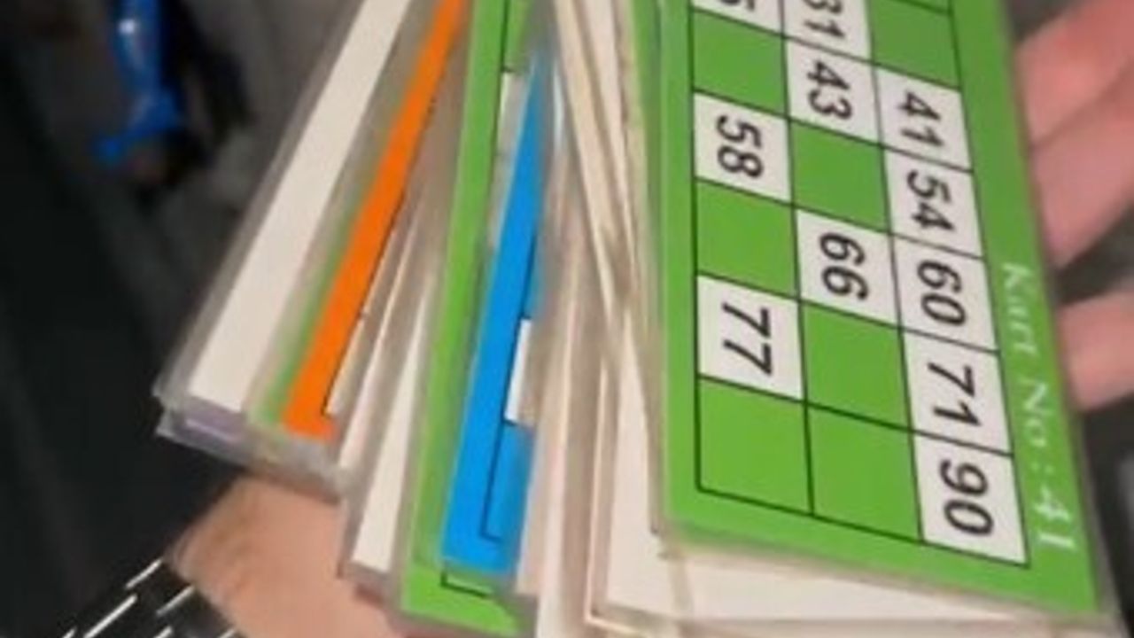 Eskişehir’de dernek içinde kumarhane baskını: 40 kişiye 369 bin 880 TL ceza