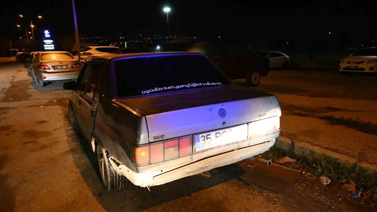 Eskişehir'de ehliyetsiz sürücü polisten kaçtı: 33 bin 271 TL ceza