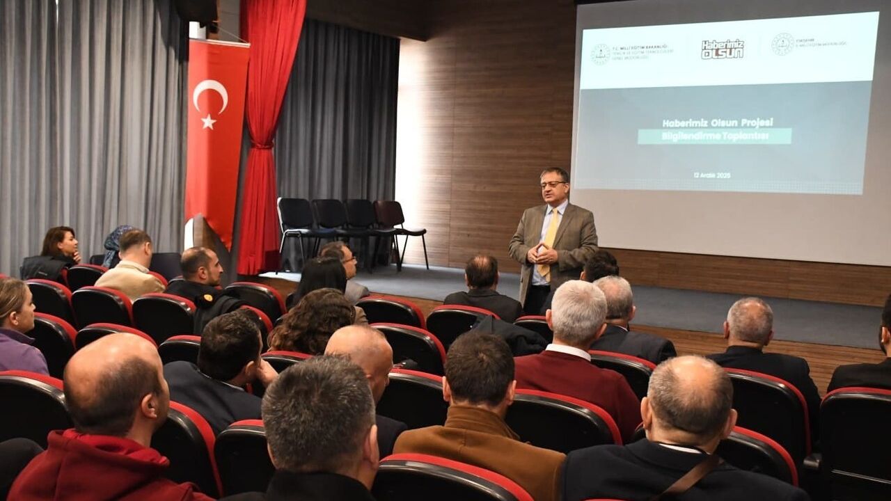 Eskişehir'de 'Haberimiz Olsun Projesi' toplantısı — Okulların sosyal sorumluluk paylaşımları