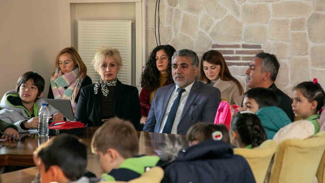 Eskişehir'de Yerli Malı Haftası kapsamında öğrencilere bilinçlendirme eğitimi