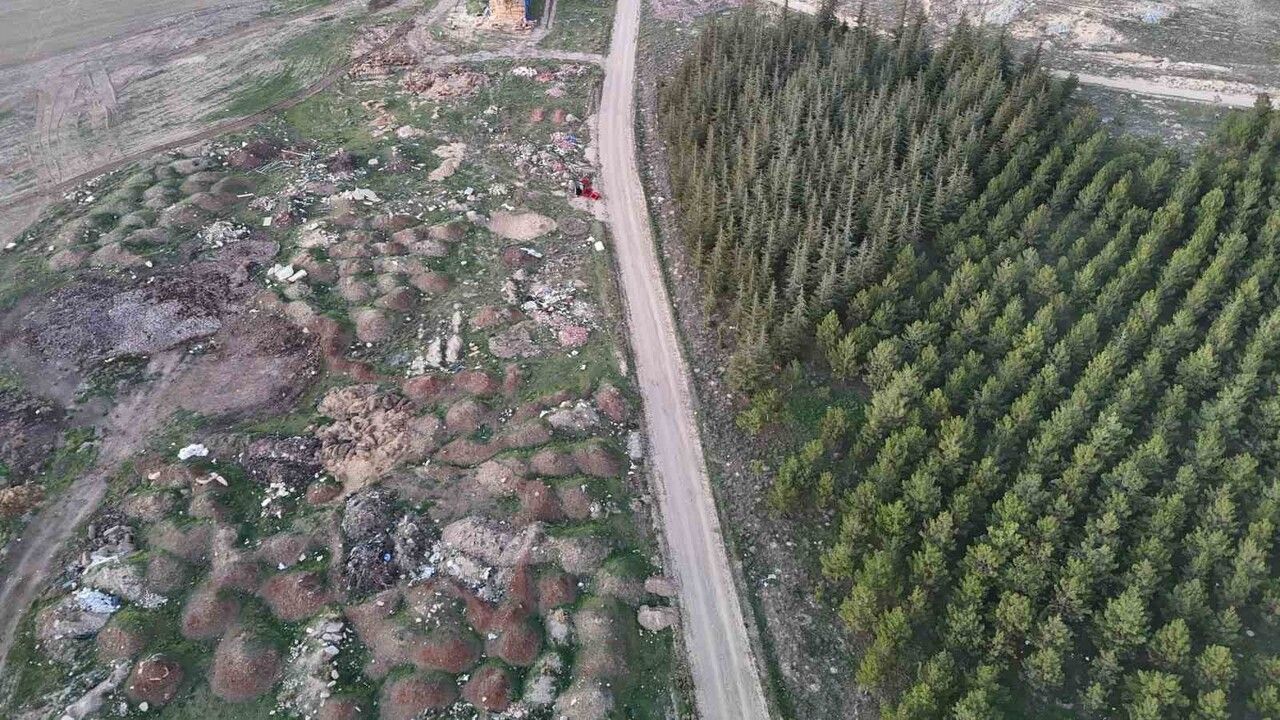 Eskişehir Keskin Mahallesi merası kaçak çöplük oldu