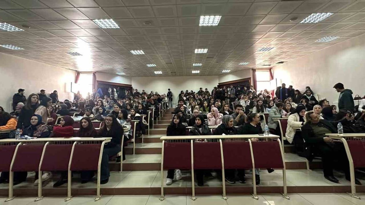 ETSO ile Gençlere Girişimcilik ve Sektör Söyleşisi