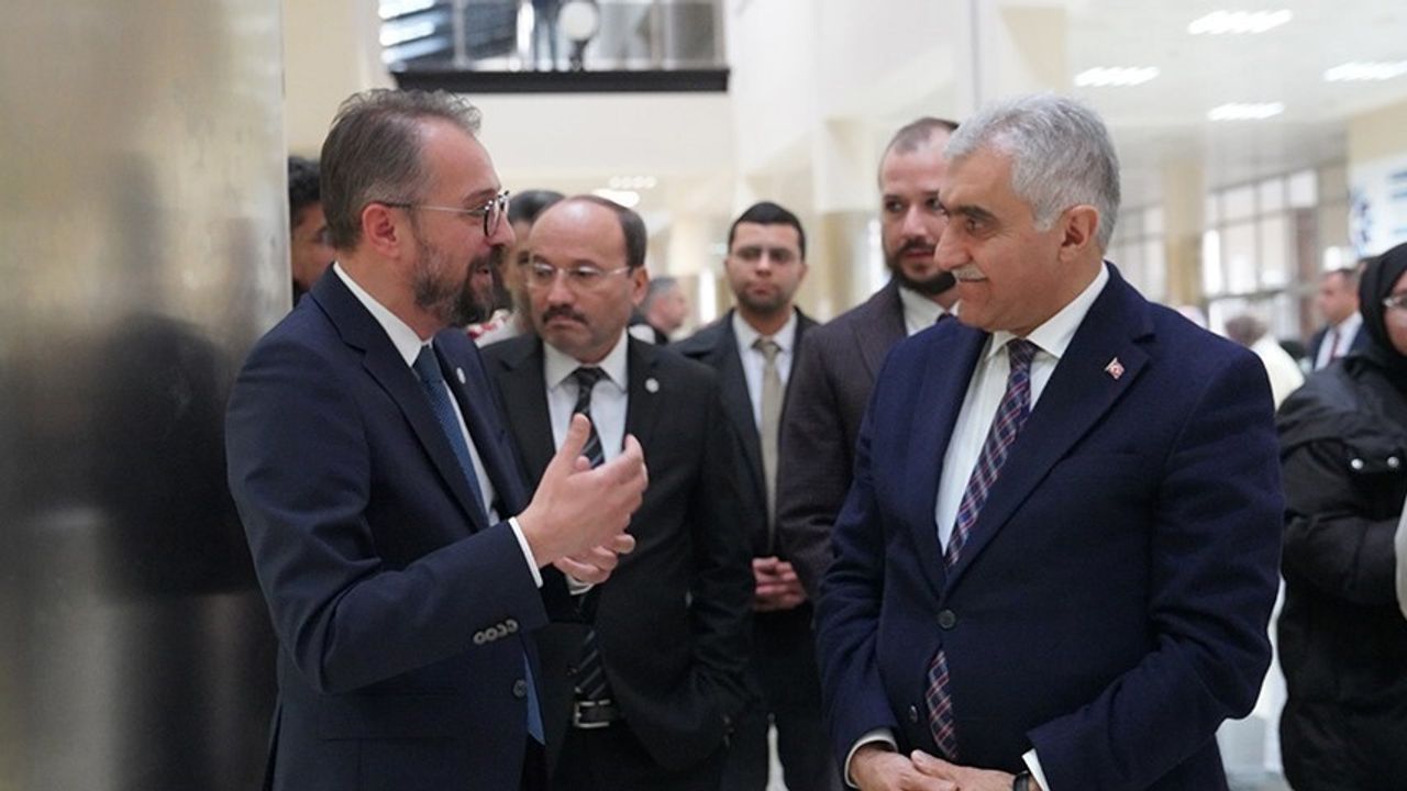 ETÜ’de Uluslararası İnsani Yardım Ağları programı: Gençlik, Etik ve Koordinasyon Öne Çıktı