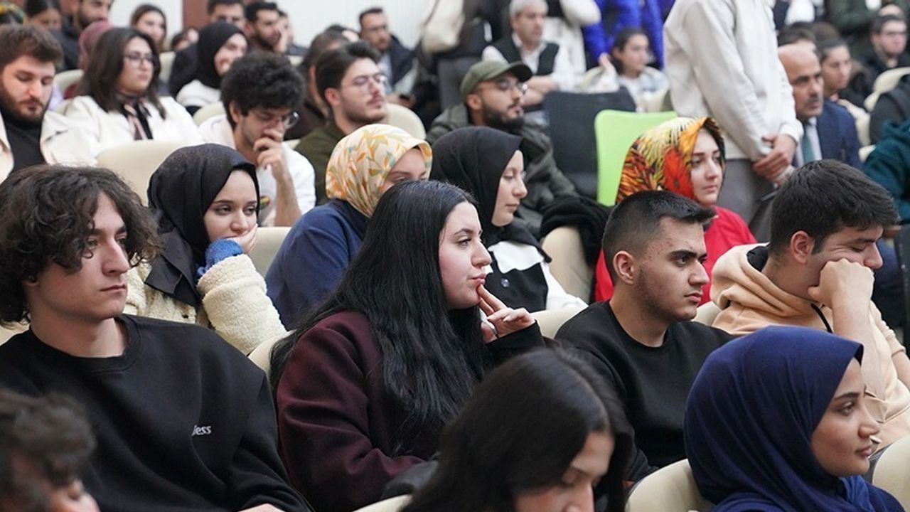 ETÜ öğrencileri İŞKUR iş gücü eğitim programıyla iş yaşamına hazırlanıyor