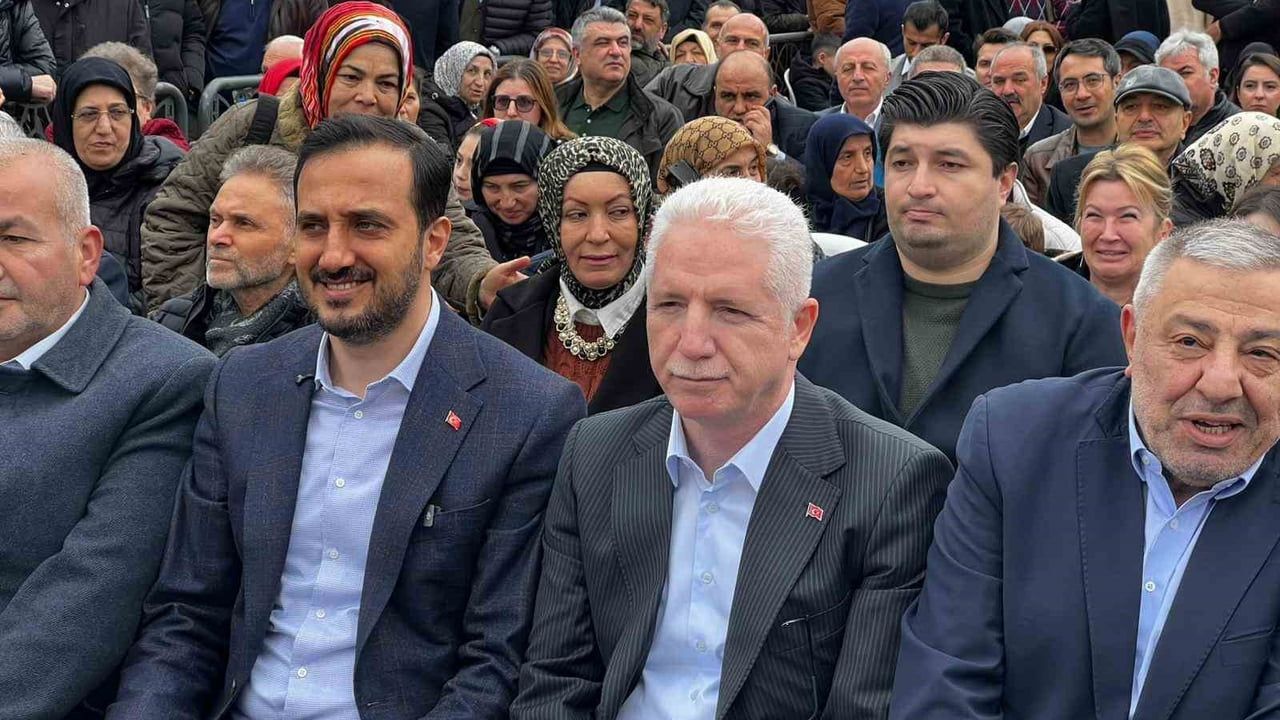 Eyüpsultan'da Hamsi Festivali: 1 Ton Hamsi ve Karadeniz Coşkusu