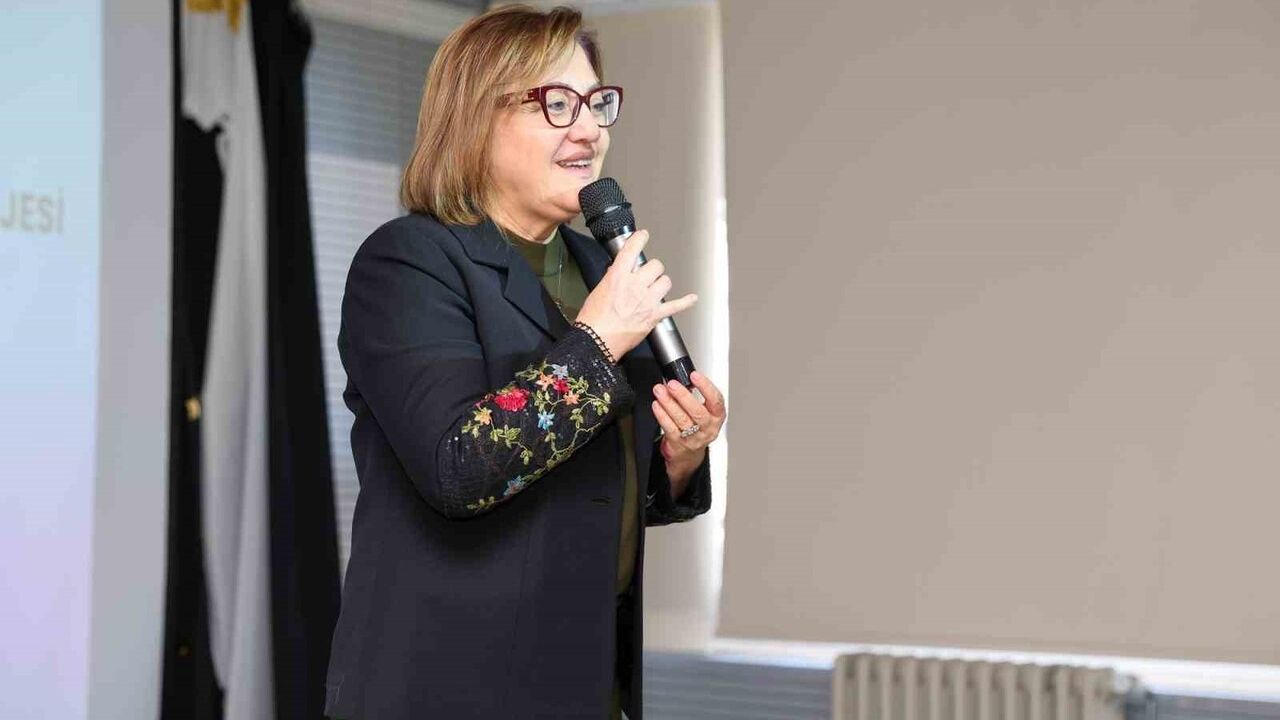 Fatma Şahin: Çocuklarda tek tip başarı yerine erken yetenek yönlendirmesi