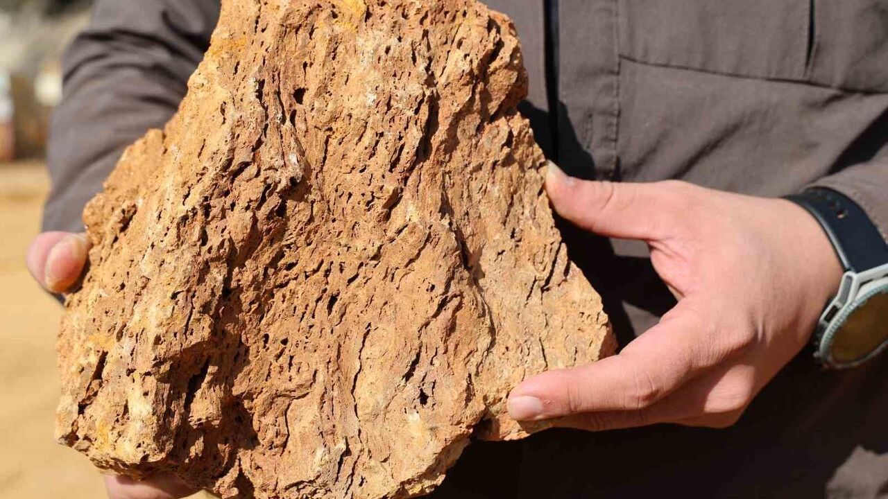 Feke'de 700 Metre Altında Çinko Üretimi: Madencilerin Zorlu Mesaisi