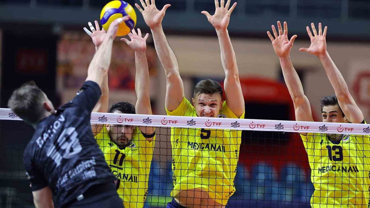 Fenerbahçe Medicana 3-1 Gebze Belediyesi — Efeler Ligi 13. Hafta