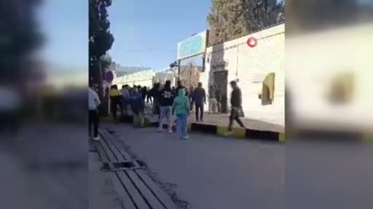 Fesa’da kaymakamlık binasına saldırı: 4 gözaltı, 3 polis yaralı