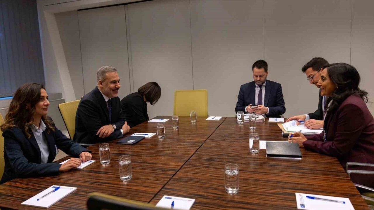 Fidan, Brüksel’de Anita Anand ile ikili görüşme gerçekleştirdi