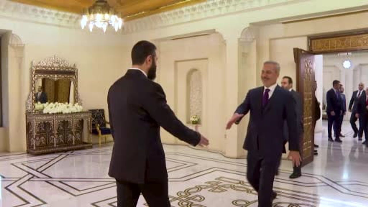 Fidan, Güler ve Kalın Şam'da Suriye Devlet Başkanı Ahmed eş-Şara ile görüştü