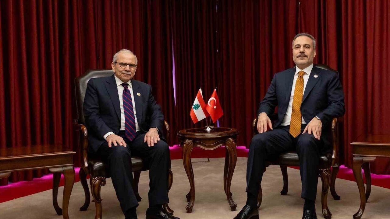 Fidan, Nawaf Salam ile 23. Doha Forumu'nda görüştü