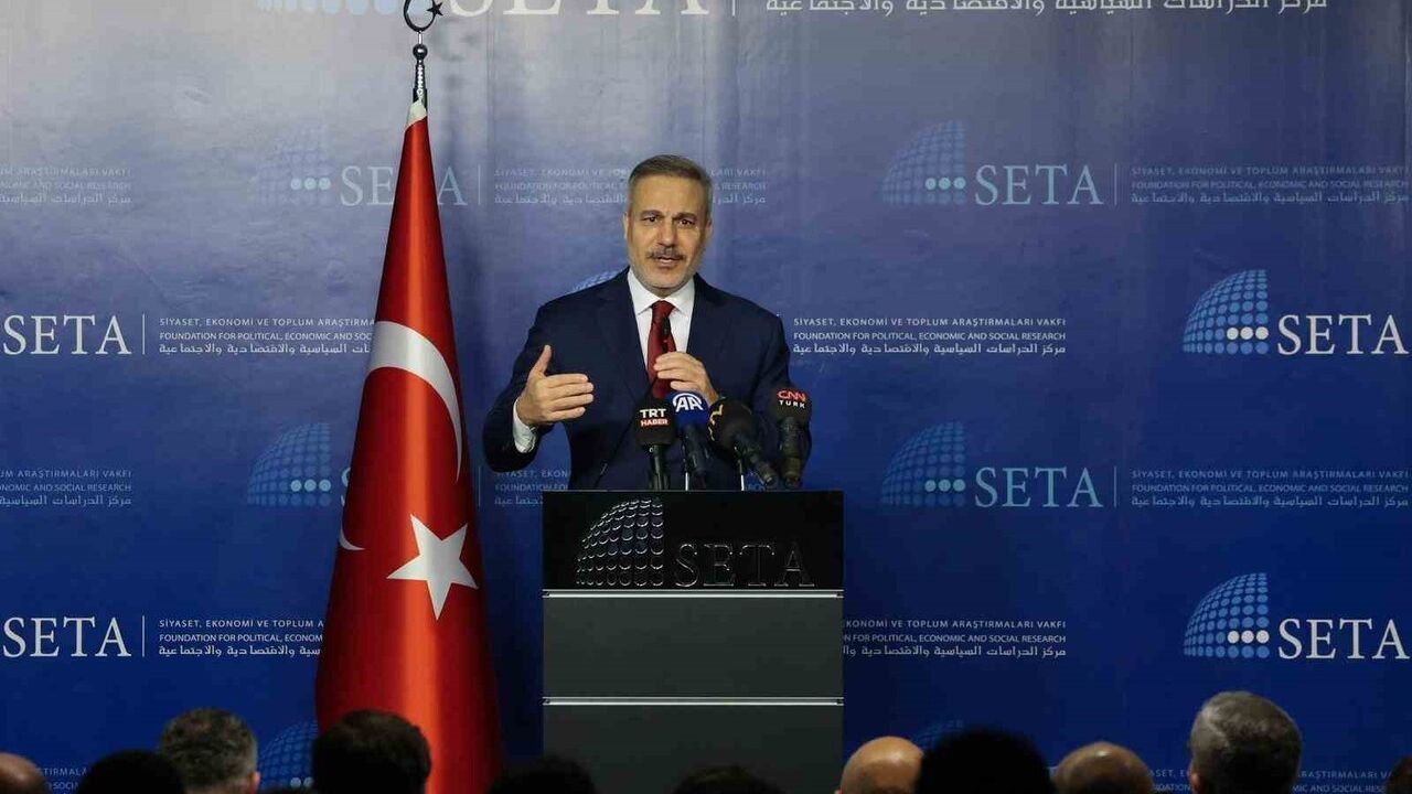 Fidan: YPG/SDG unsurları Şam’ın denetimine girmeli