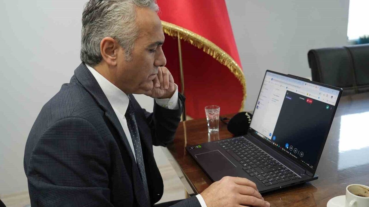 Filistinli Doktor: Gazze'de İlaç ve Gıda Krizi Derinleşiyor