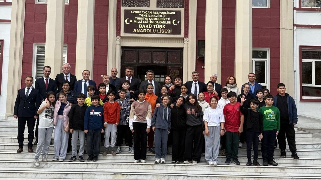 Fırat Üniversitesi Bakü'de tanıtım etkinliği düzenledi