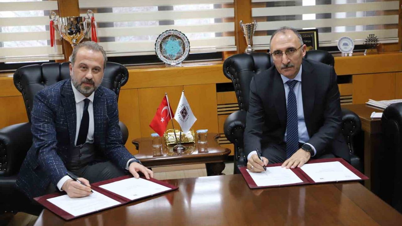 Fırat Üniversitesi ile İl Milli Eğitim Müdürlüğü arasında Eğitimde İşbirliği protokolü