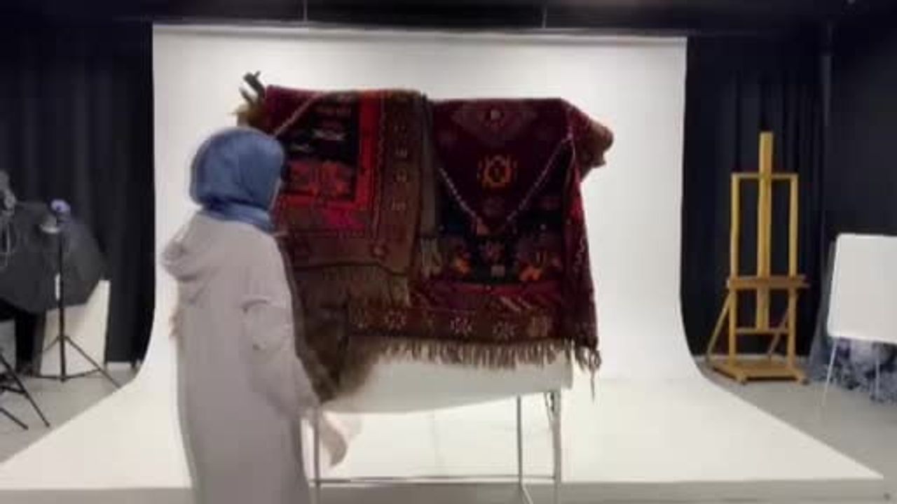 Foto-Mimesis: Atatürk Üniversitesi'nde Fotoğraf ve Resim Arasında Yeni Köprü