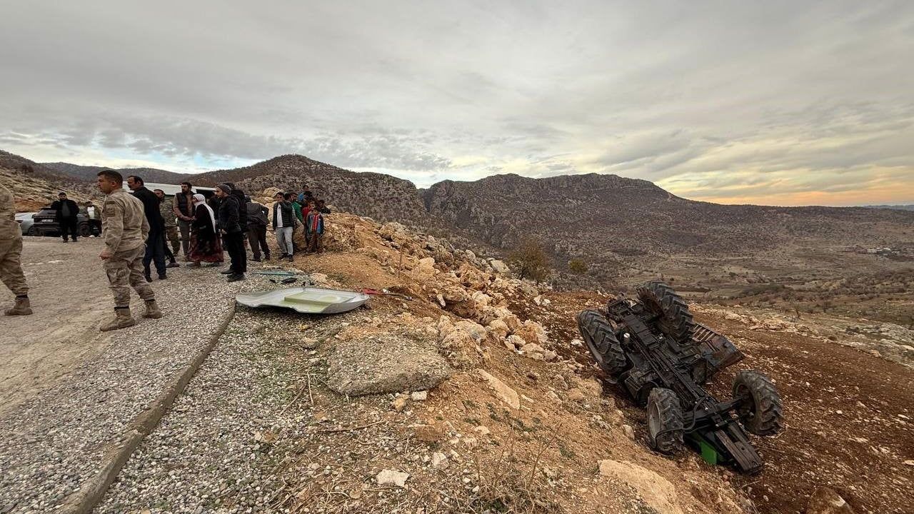 Gabar bölgesinde traktör kazası: 13 işçi yaralandı