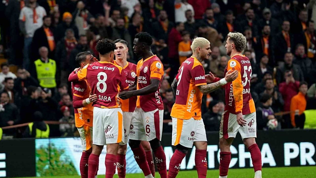 Galatasaray, Kasımpaşa galibiyetiyle ligde üçte üç yaptı