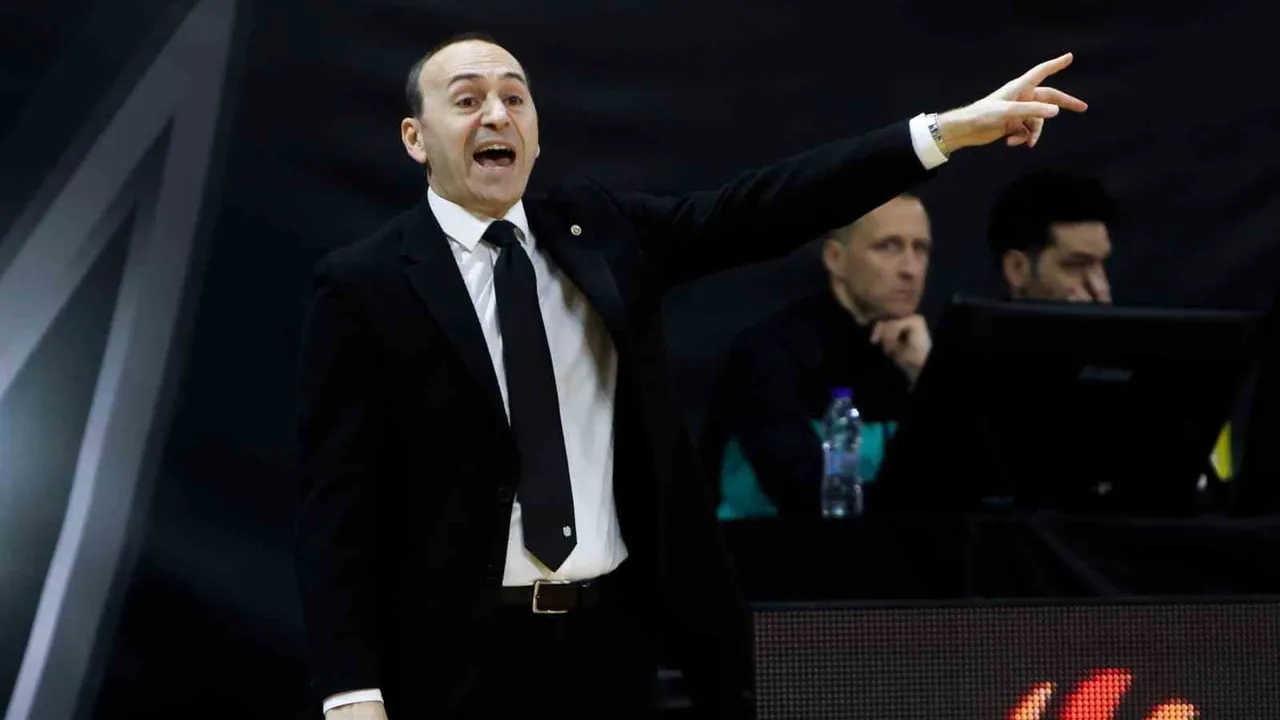 Galatasaray, Yakup Sekizkök ile yollarını ayırdı