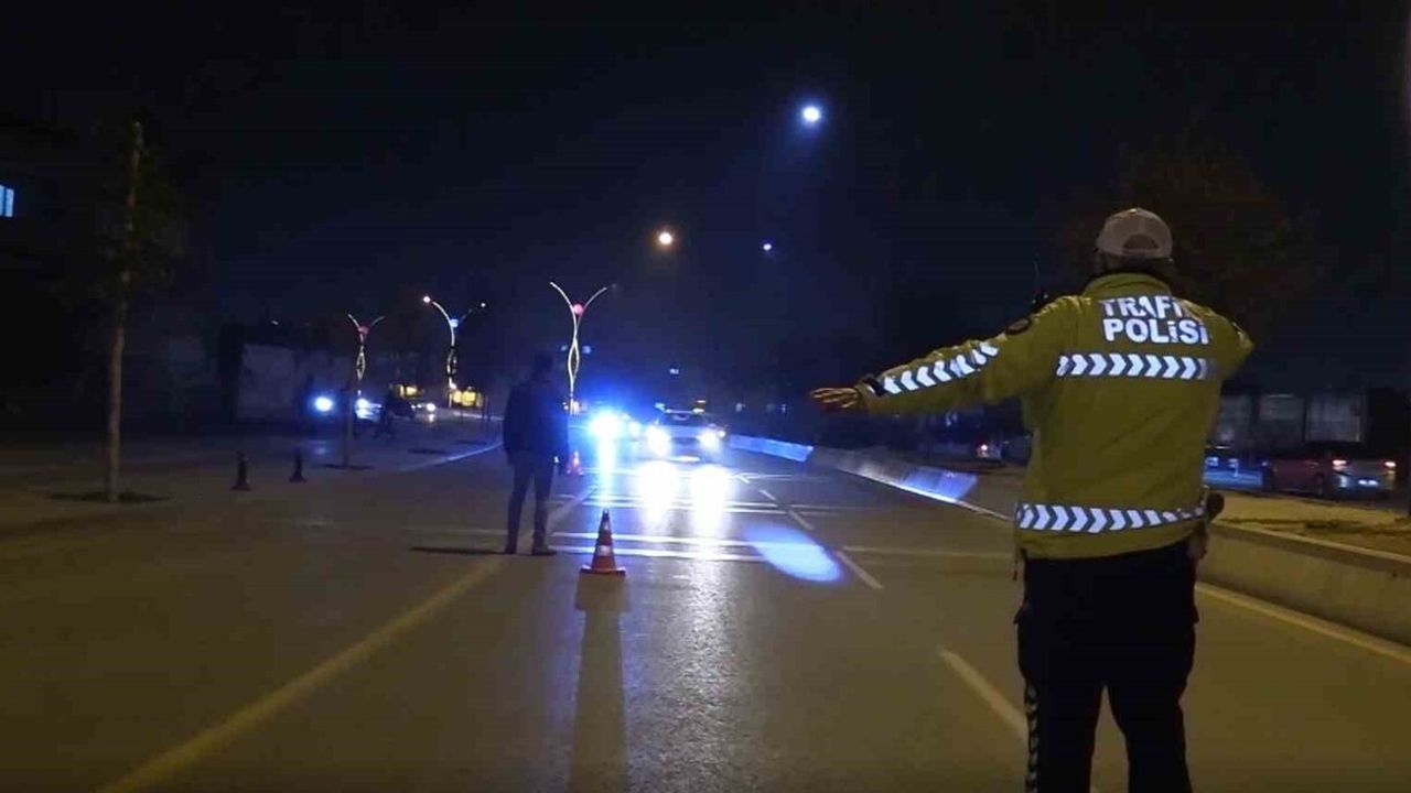 Gaziantep'te "Huzur 27" uygulamasında 71 araca 797 bin 439 TL ceza