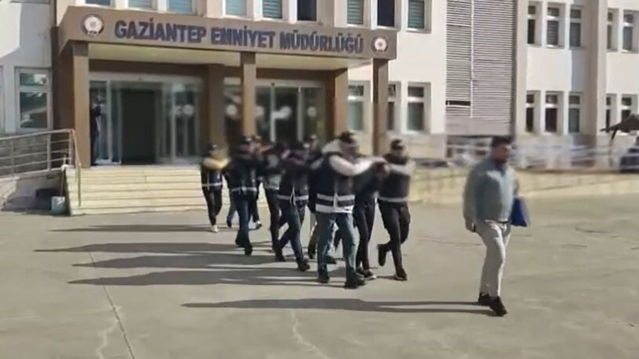 Gaziantep'te masaj salonuna şantaj ve silahlı tehdit operasyonu: 3 tutuklama