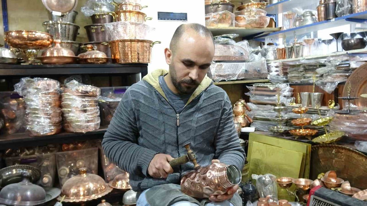Gaziantep'te yeni model bakır su mataralarına ilgi arttı