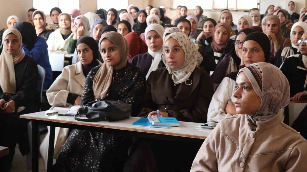 Gazze İslam Üniversitesi iki yıl aradan sonra yüz yüze eğitime döndü