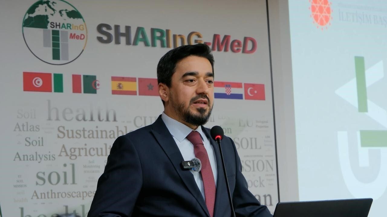 Geleceğin Liderleri Akademisi'nde Öğrenci Liderlerine Yönelik Eğitim