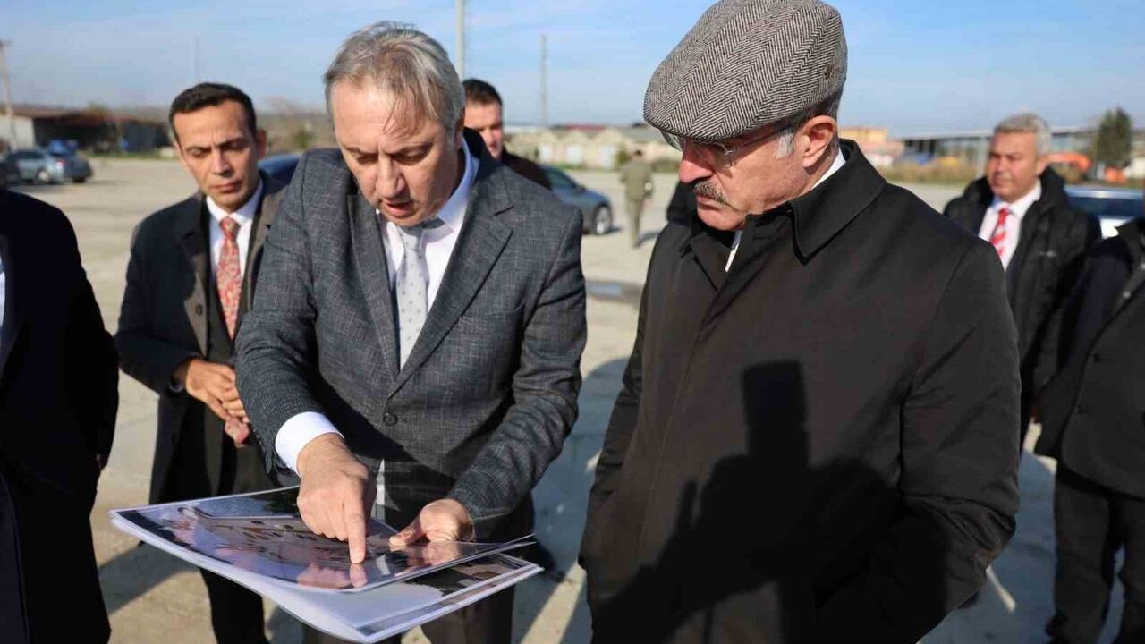 Gelibolu'da Yeni Feribot İskelesi Yerinde İncelendi