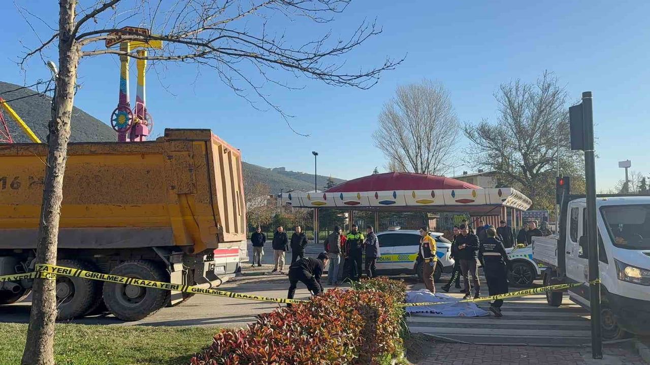 Gemlik'te kamyonun çarptığı bisiklet sürücüsü yaşamını yitirdi