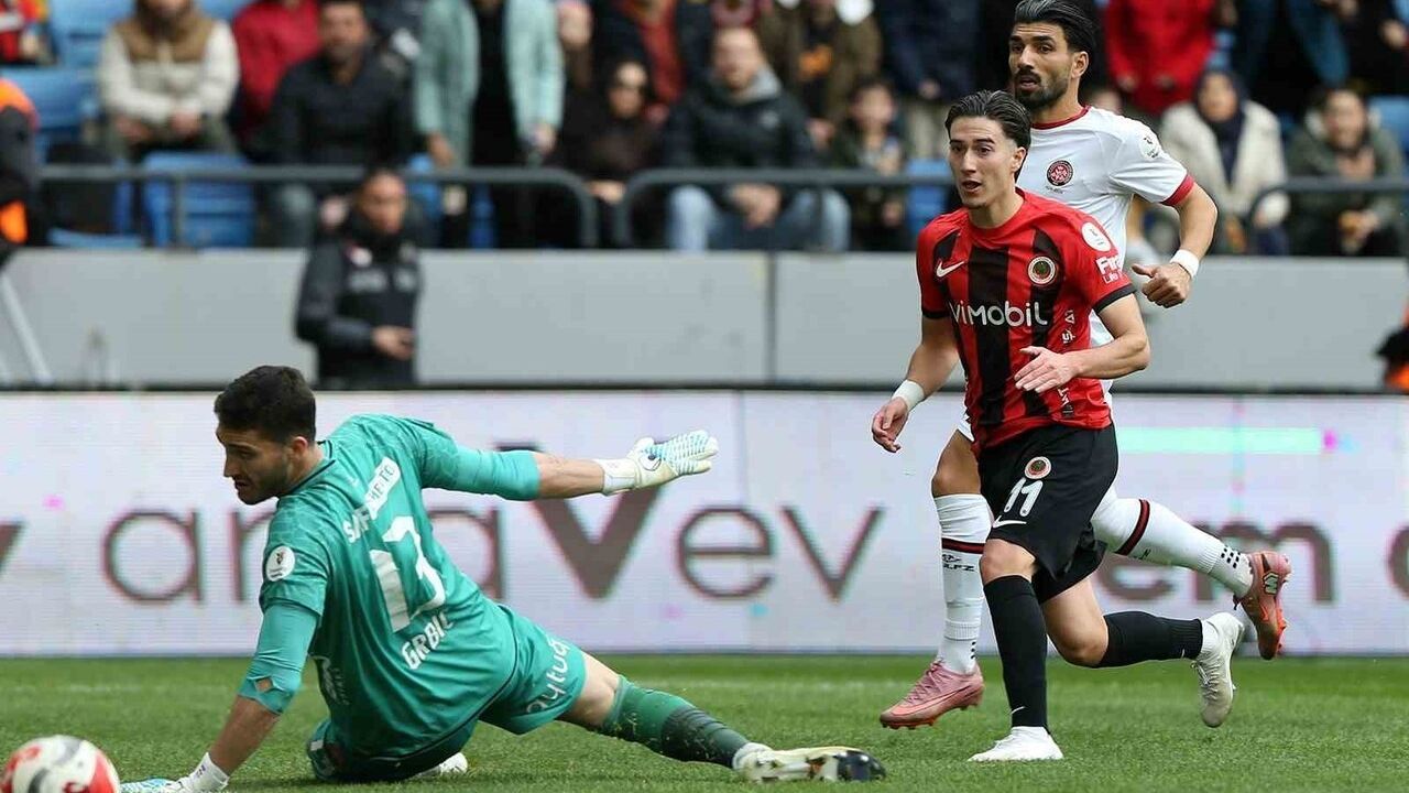 Gençlerbirliği 1-0 Fatih Karagümrük — İlk Yarı Özeti