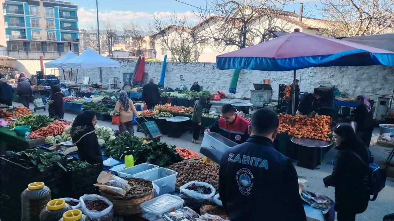 Germencik’te Ortaklar Semt Pazarı'nda Gıda Denetimi