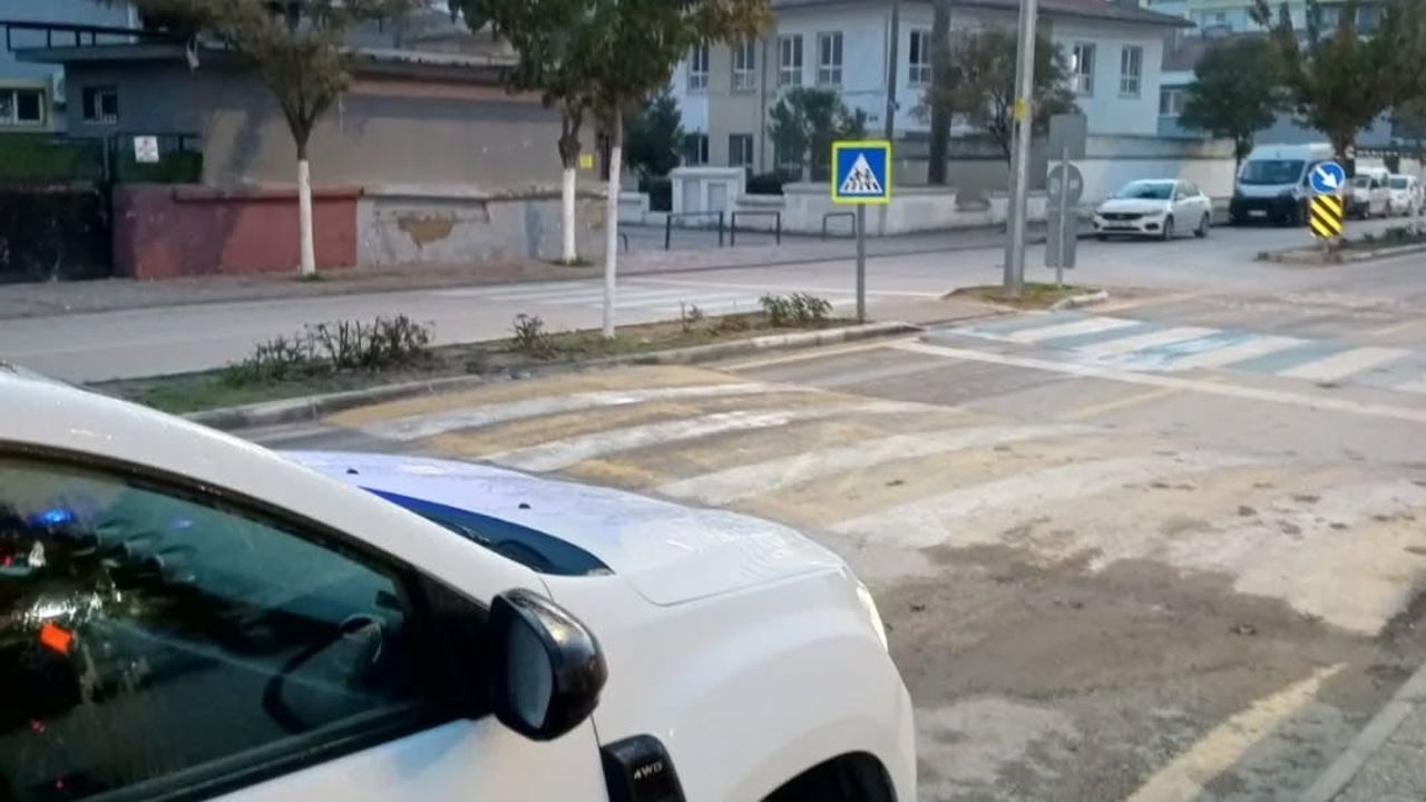 Germencik'te zabıta okul önlerinde nöbet tutuyor