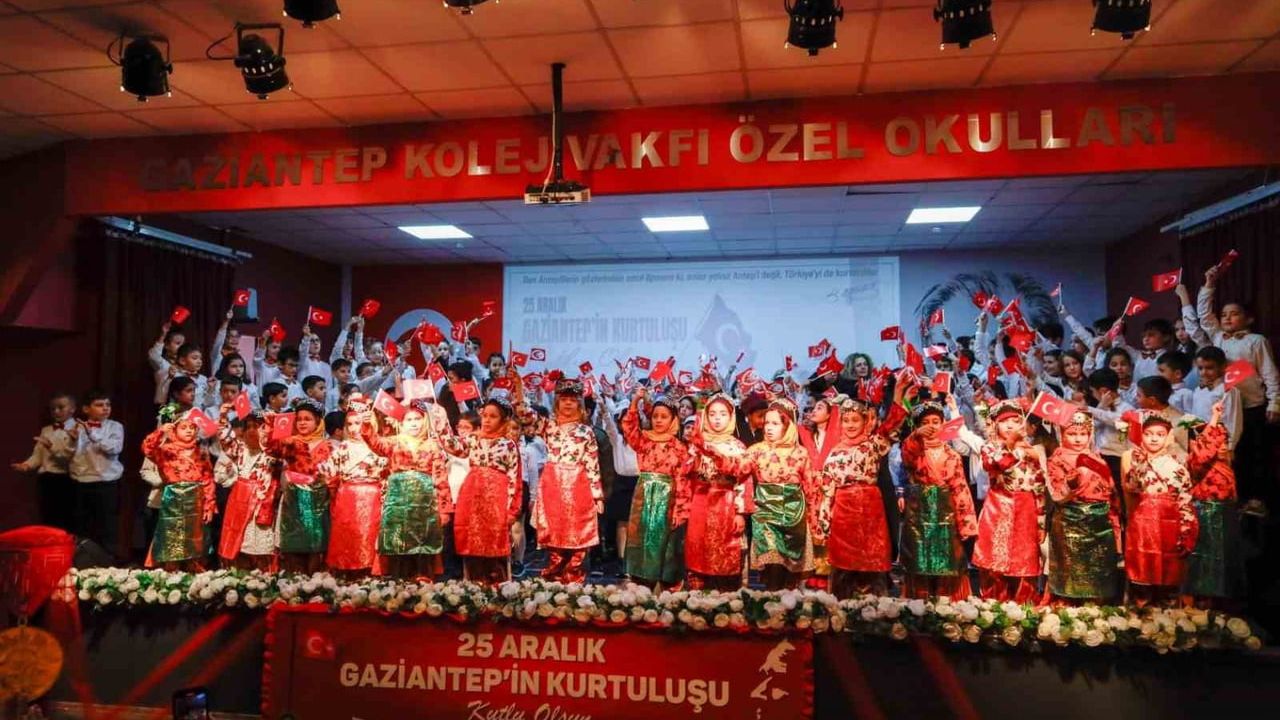 GKV Özel Okullarında 25 Aralık Coşkusu: 104. Yıl Anma Etkinlikleri