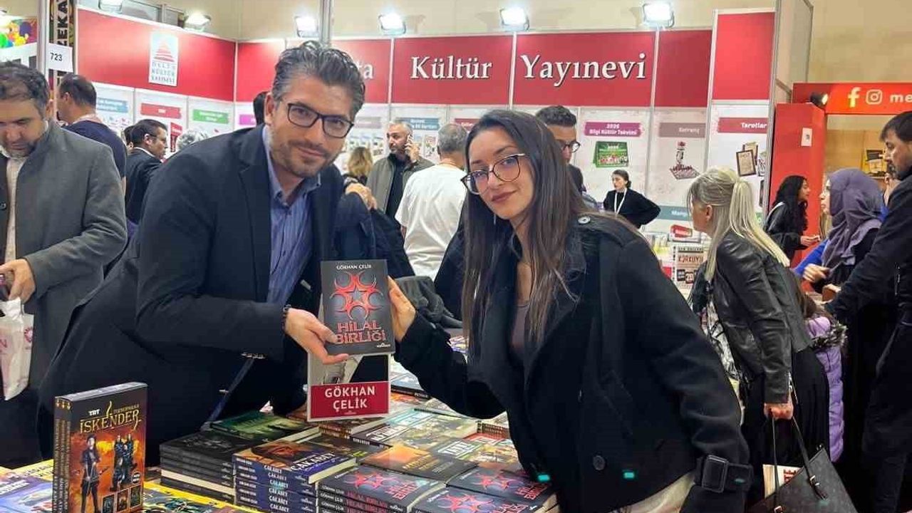 Gökhan Çelik'in yeni romanı 'Hilal Birliği' raflarda