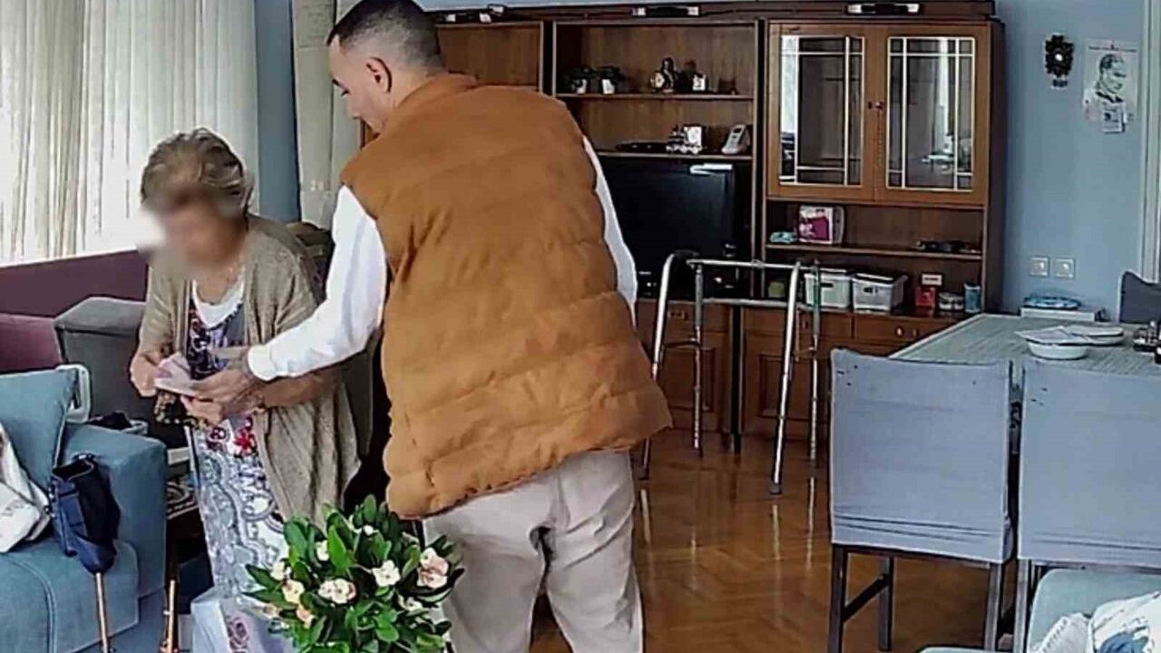 Göztepe'de 'manda yoğurdu' bahanesiyle yaşlıları 'tırnakçılık'la dolandıran şüpheli yakalandı