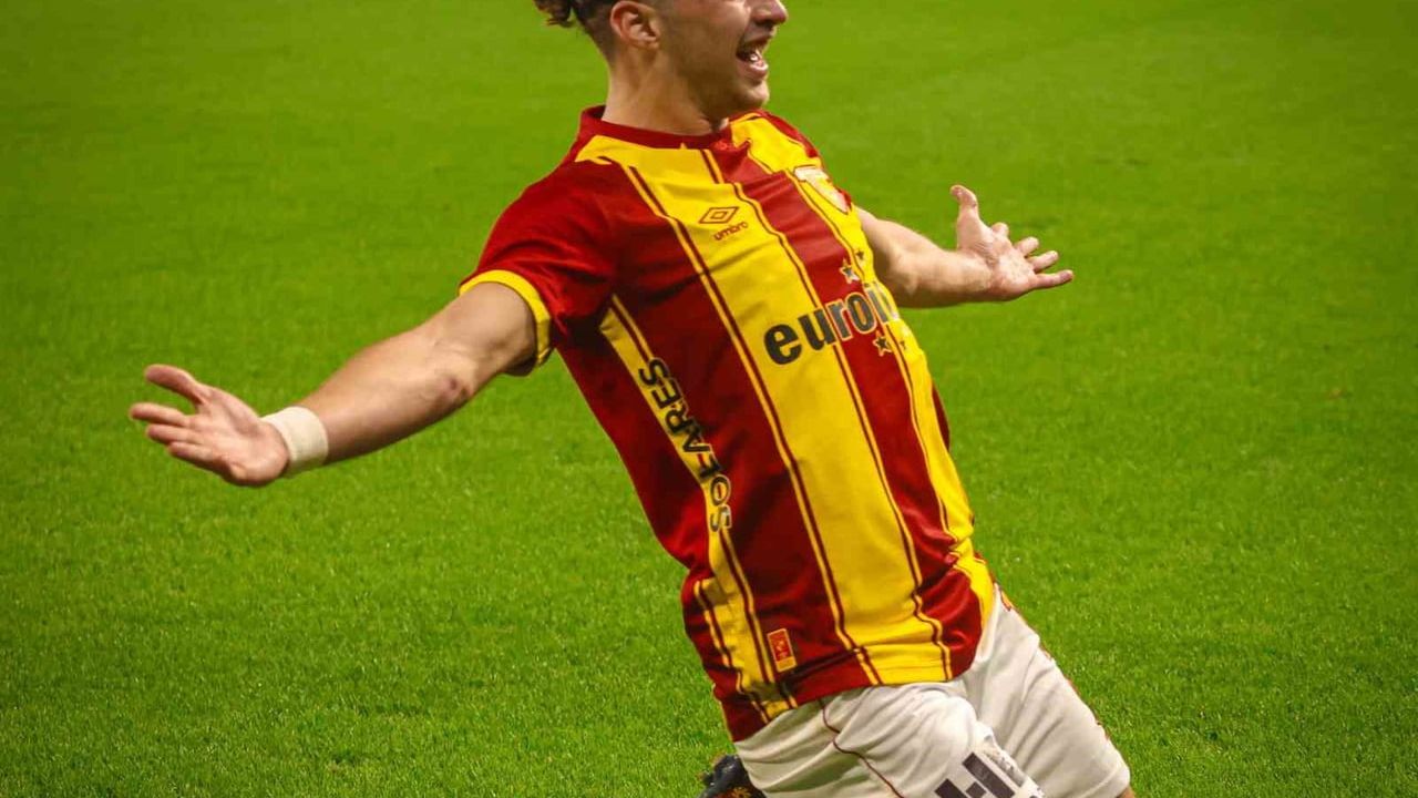 Göztepe'nin genç yıldızları Arda ve Dennis transfer radarında