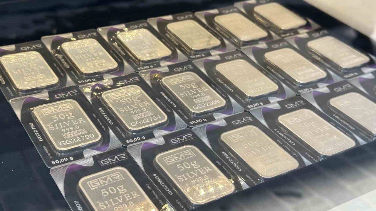 Gümüş Ons 72 Dolara Çıkarak Rekor Kırdı, Gram 100 TL'yi Aştı