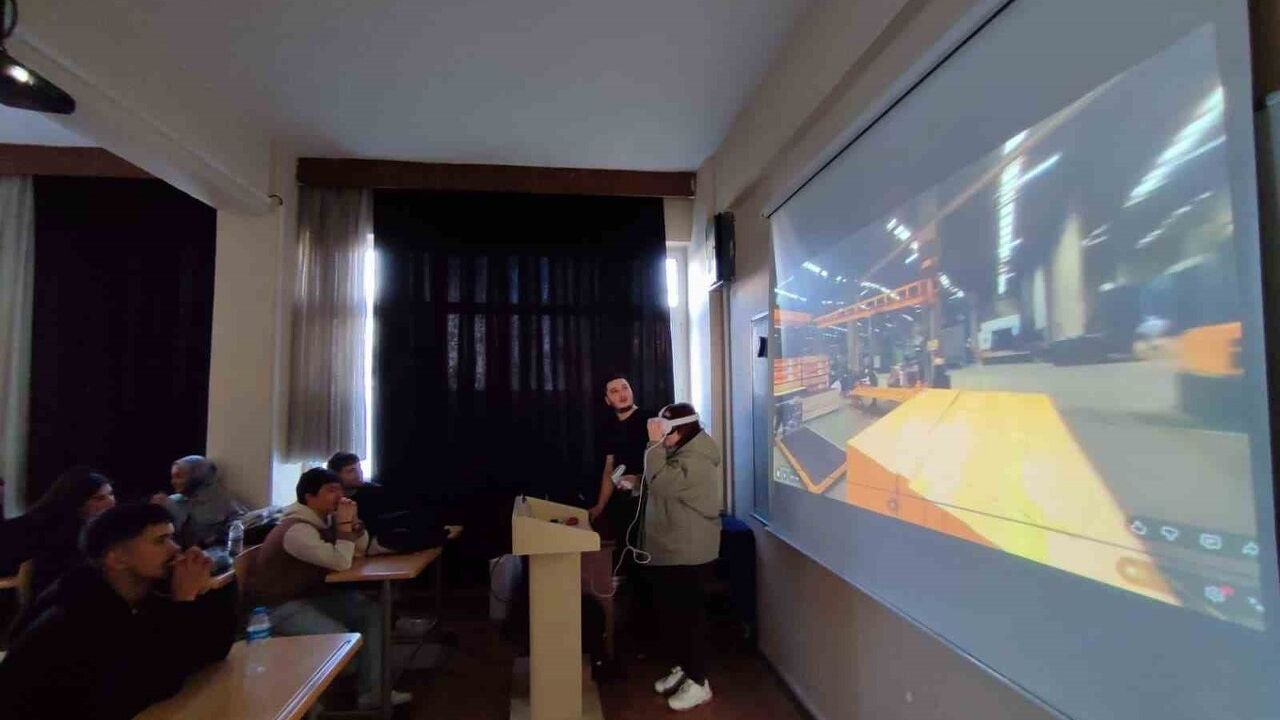 Gümüşova MYO’da Öğrenci-Sanayici Buluşması