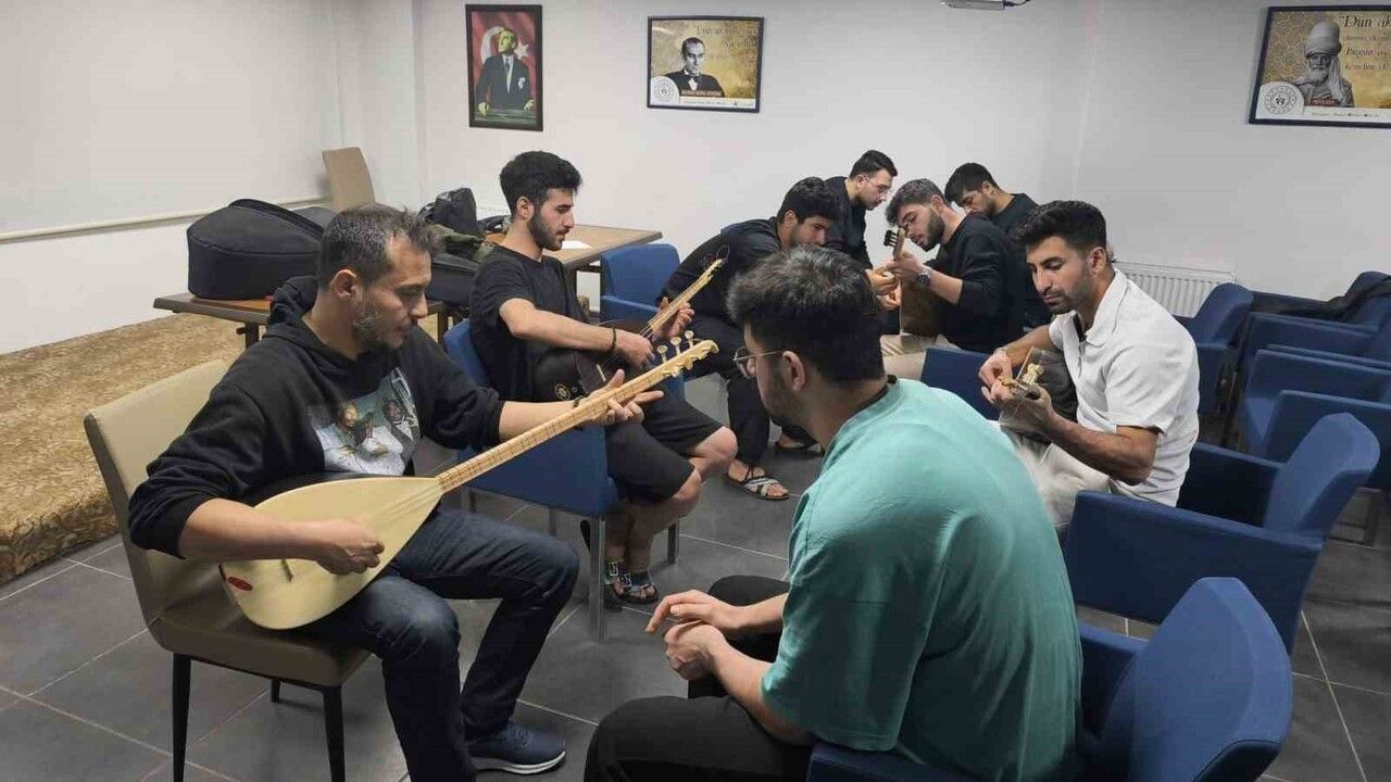 Gündüzalp Öğrenci Yurdu'nda satranç turnuvası coşkusu