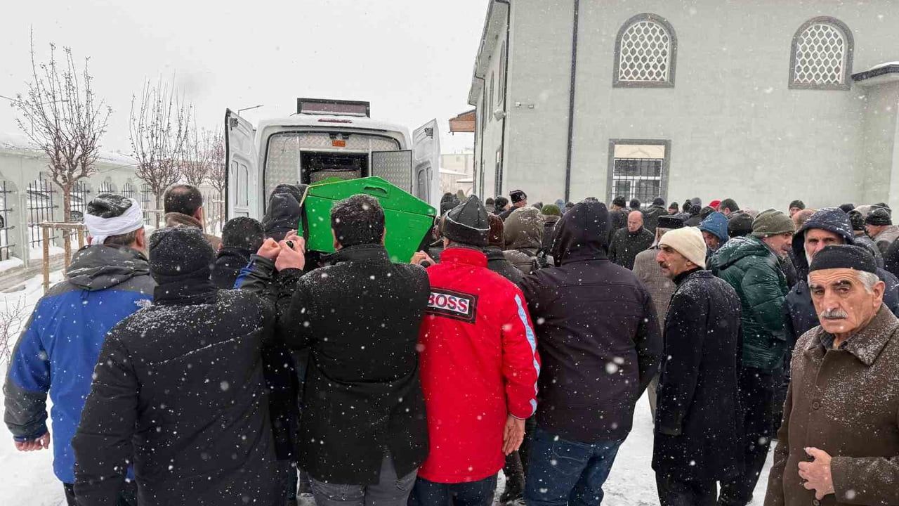 Hacı Saniye Aydın son yolculuğuna uğurlandı